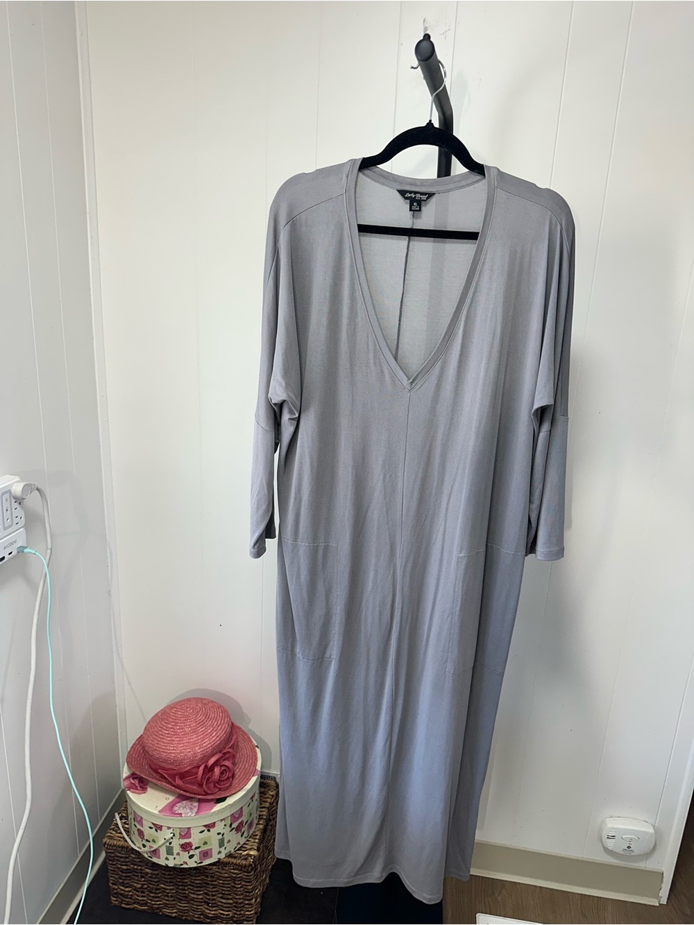 Lucy Brand Relaxed V-Neck Midi Dress in Light Gray